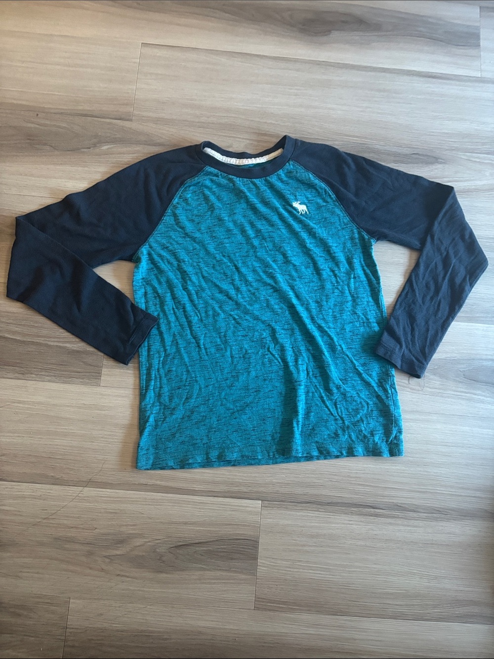 abercrombie kids Teal Raglan Long Sleeve Tee